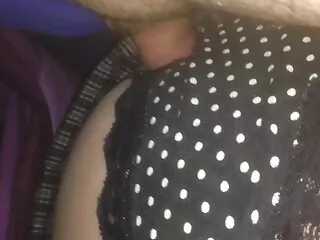 Nézd meg a videót pornó taxi szőke szex hamis maszturbáció, fasz a hátsó amatőr feleség csere ülésen, jó minőségű, a kategória POV.